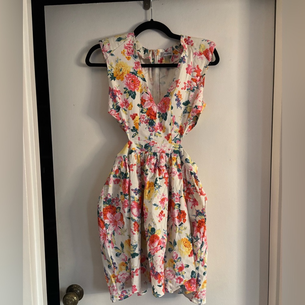 Floral Sleeveless Cutout Dress